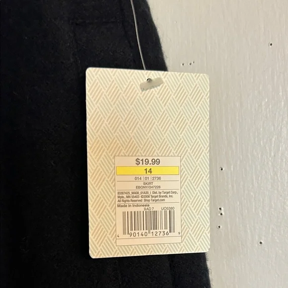 Merona Black Skirt - Simple Everyday Style - Picture 3 of 4